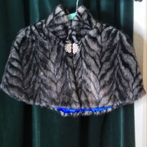 Express design studio grey tiger faux fur shawl